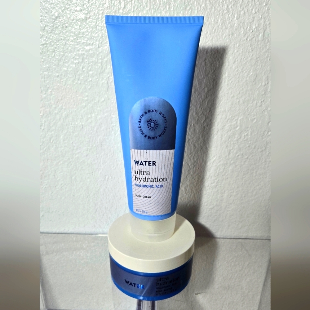 Bath & Body WATER 💧 Ultra Hydration Body butter + Body Cream • 2 Piece